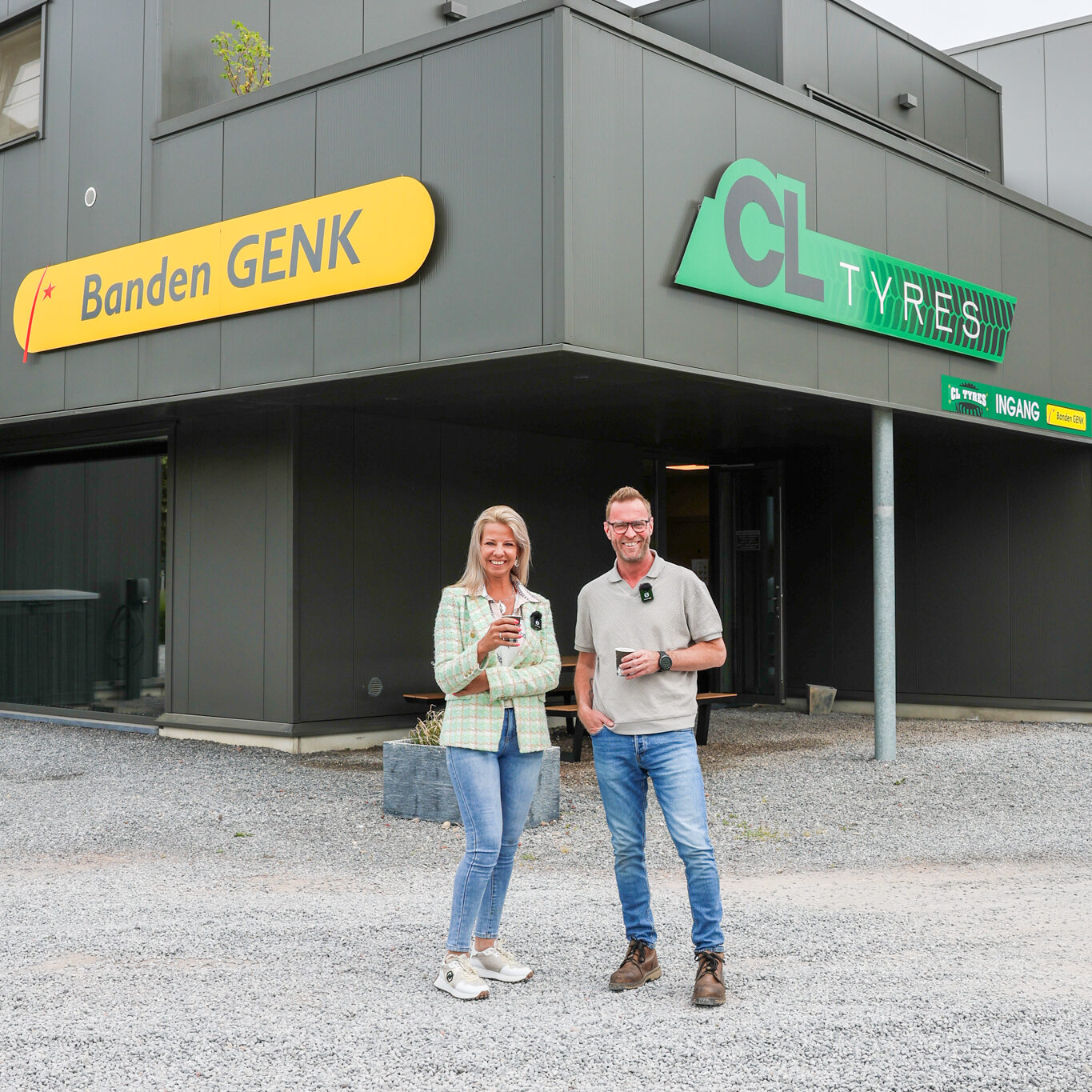Annemie op de koffie met Stany Croughs, zaakvoerder van CL Tyres/Banden Genk
